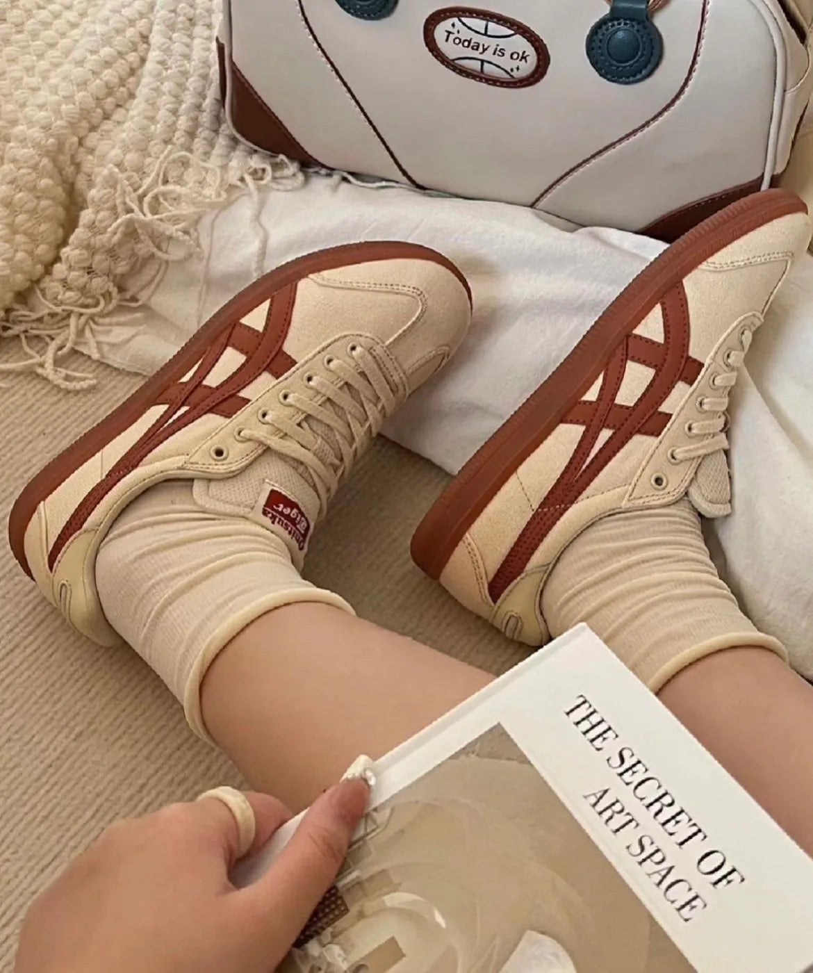 ONITSUKA TIGER TOKUTEN 焦糖棕