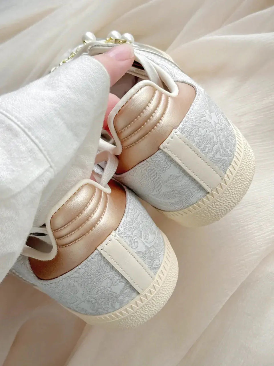 【宋雨琦代言同款】Adidas Originals Samba OG 珍珠香檳