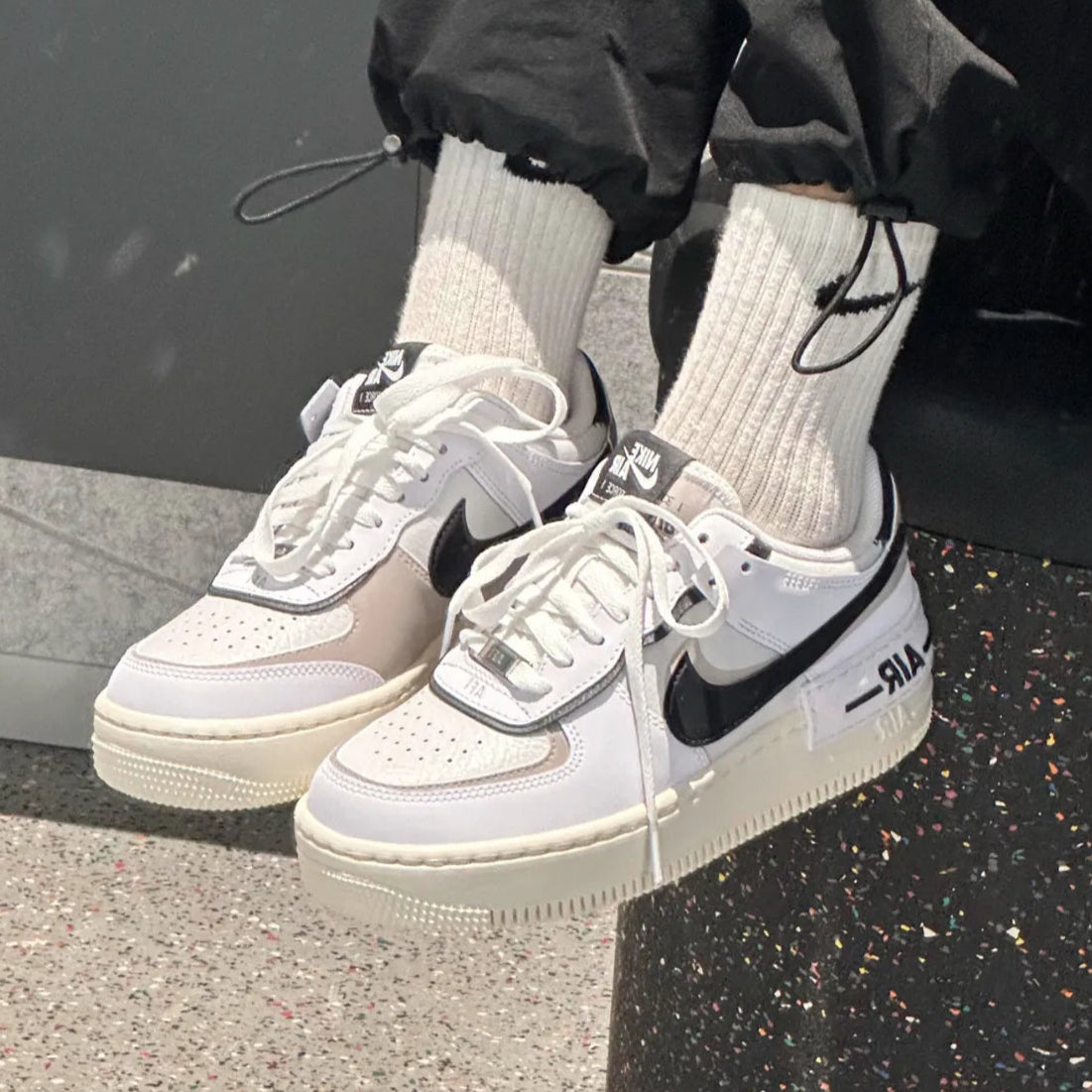 Nike Air Force 1 Low Shadow White Off Noir - HADNES