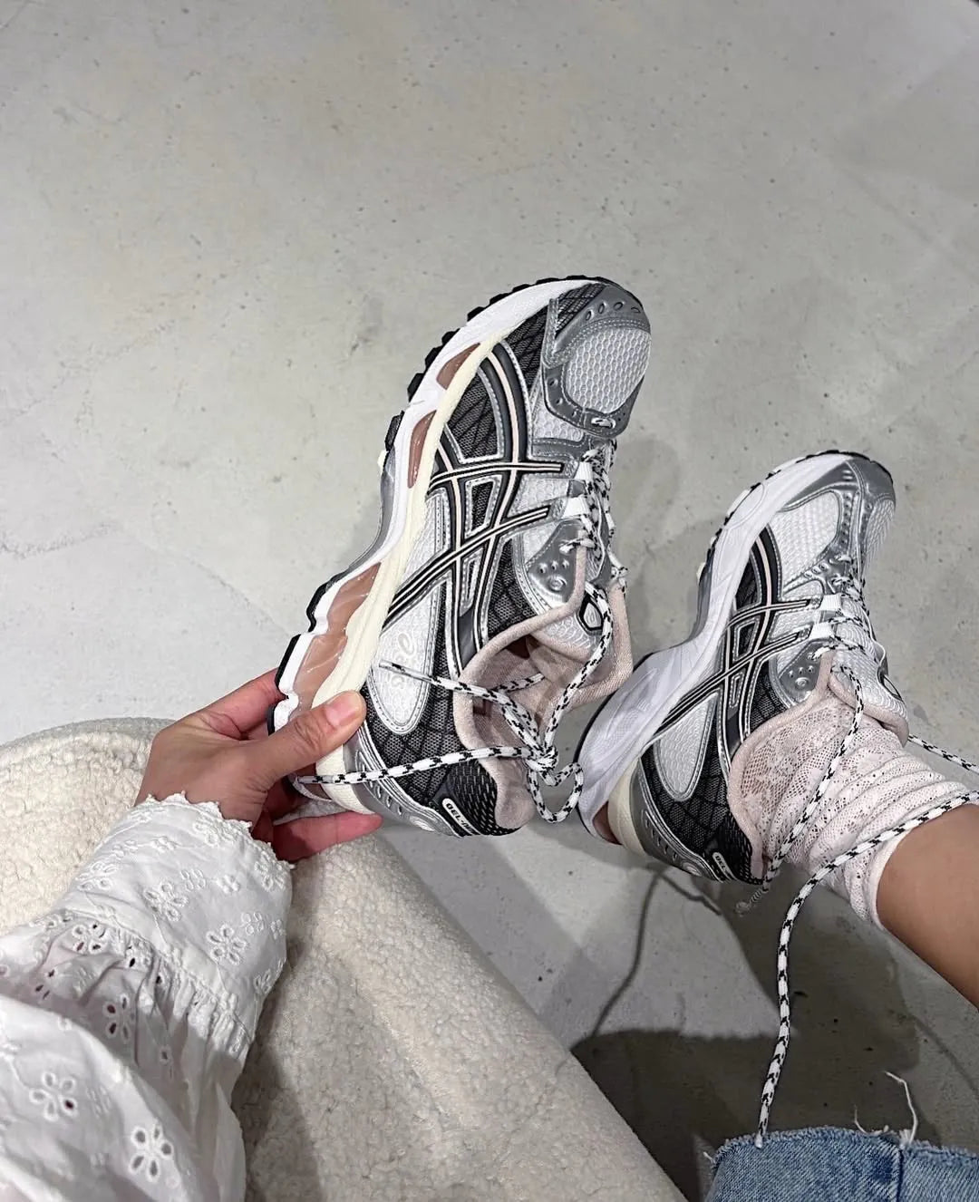 Asics Gel-Nimbus 10.1 by emmi White Obsidian Gray 1203A543-104 - HADNES