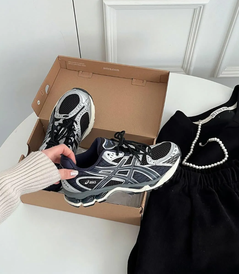 【韓國限定色】Asics Gel-Nimbus 10.1 Black Pure Silver