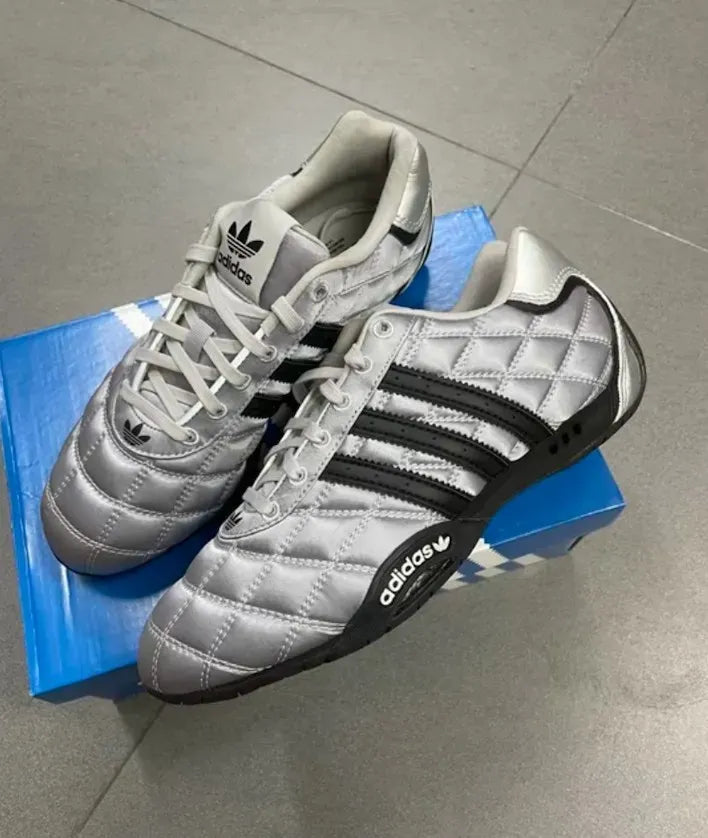 【日本限定】Adidas ADIRACER LO SILVER METALLIC