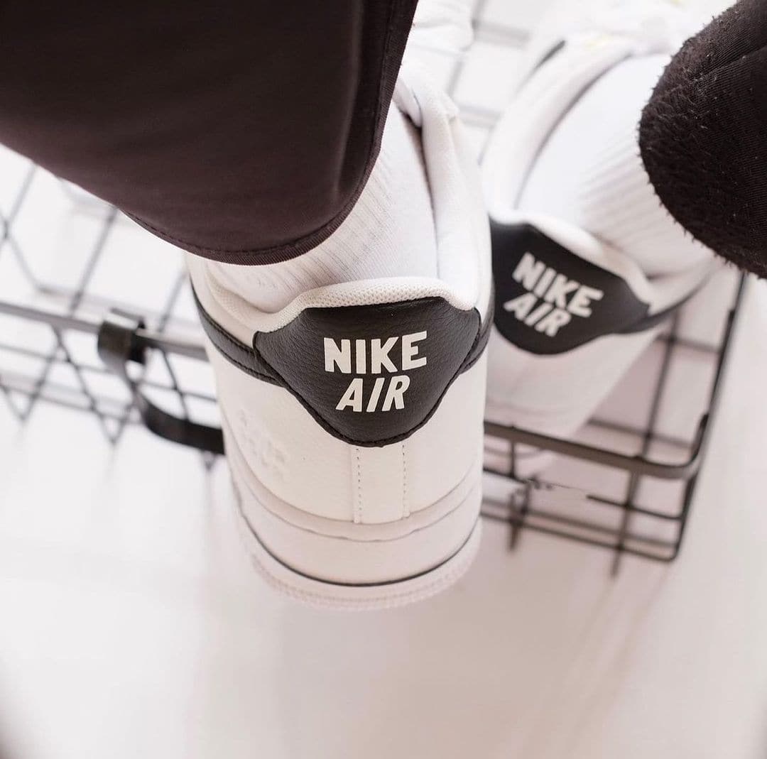 40週年 - Nike Air Force 1 07 LV8 White Black - HADNUS