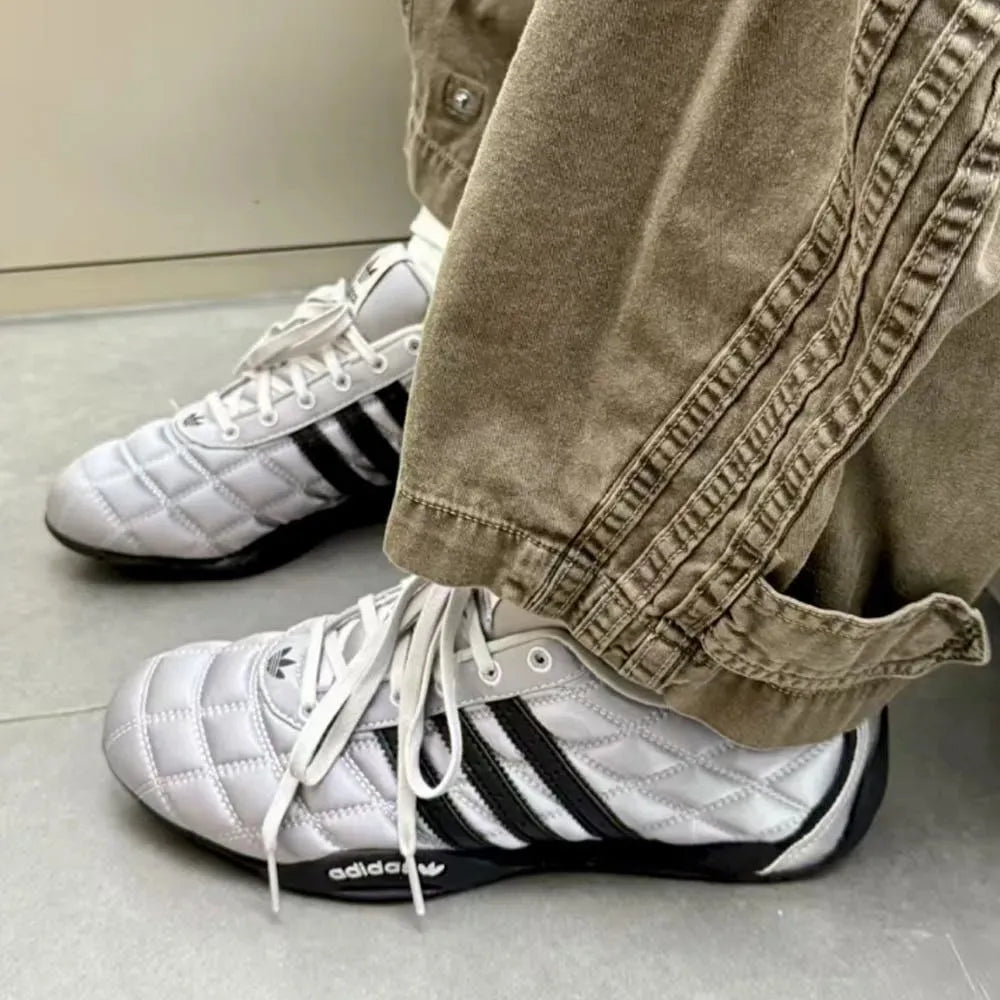 【日本限定】Adidas ADIRACER LO SILVER METALLIC