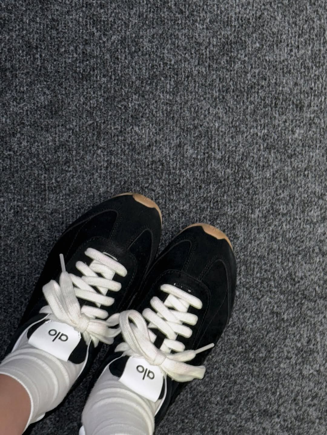 ALO Sunset Sneaker Black