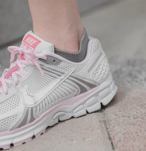 Nike Zoom Vomero 5 White Pink