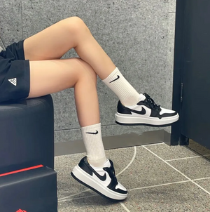 Nike Air Jordan 1 Low Elevate Panda 厚底