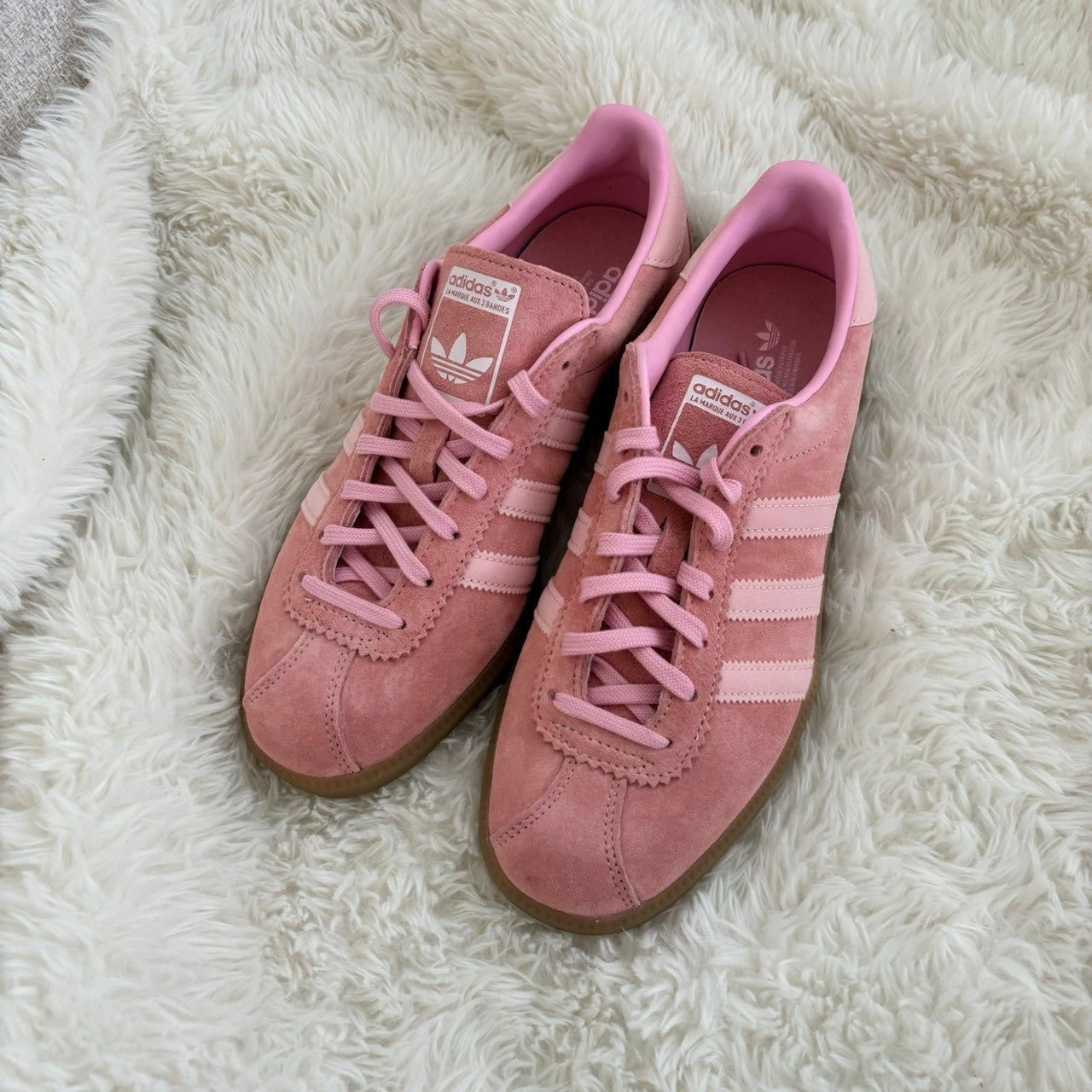 ADIDAS BERMUDA ‘GLOW PINK’ - HADNUS