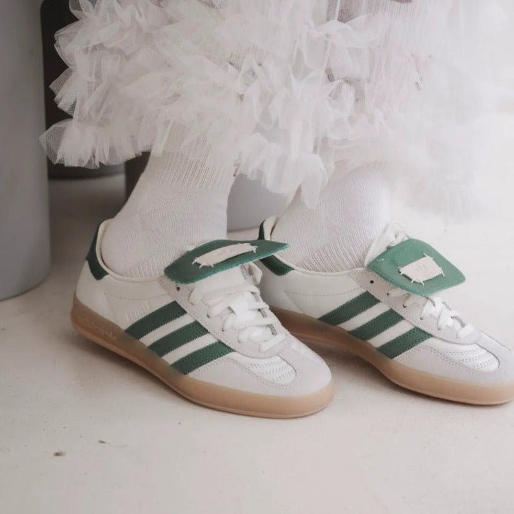 靴 gazelle indoor adidas foot industry Buy Foot Industry x Gazelle Indoor 'Off White Sand Strata