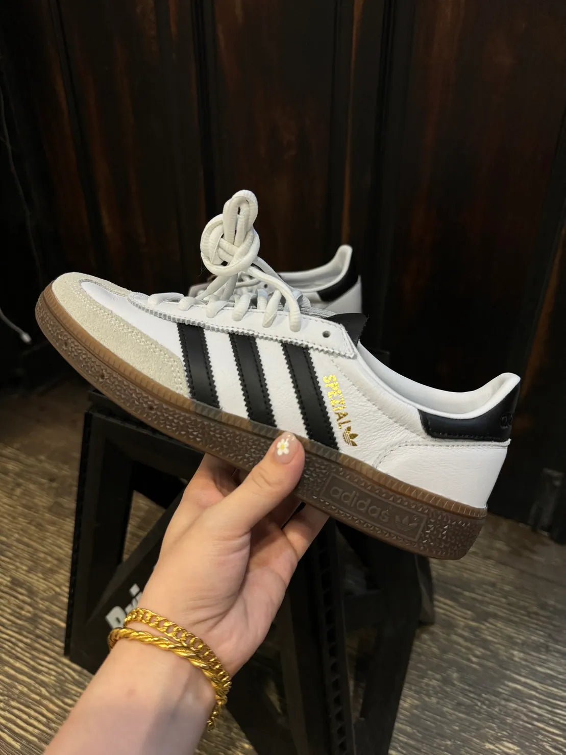 スニーカー adidas Handball Special White Black IE3403 Adidas Handball Spezial Black White IE3403 | HADNES