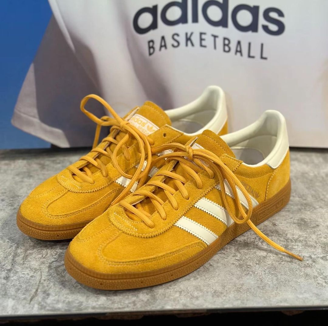 ★早期完売★Adidas HANDBALL SPEZIAL Yellow ユニセックス★ ☆早期完売☆Adidas HANDBALL SPEZIAL Yellow ユニセックス