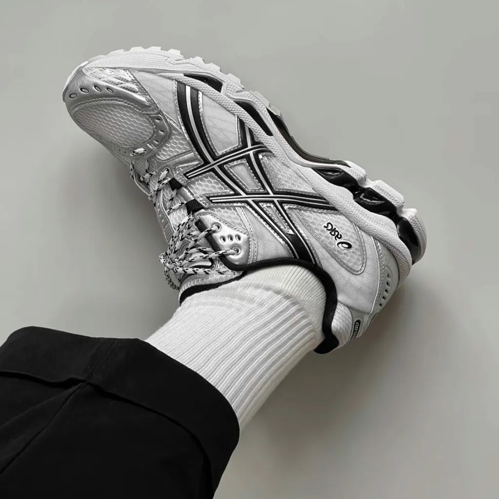 【韓國限定色】Asics Gel-Nimbus 10.1 Bright Silver White