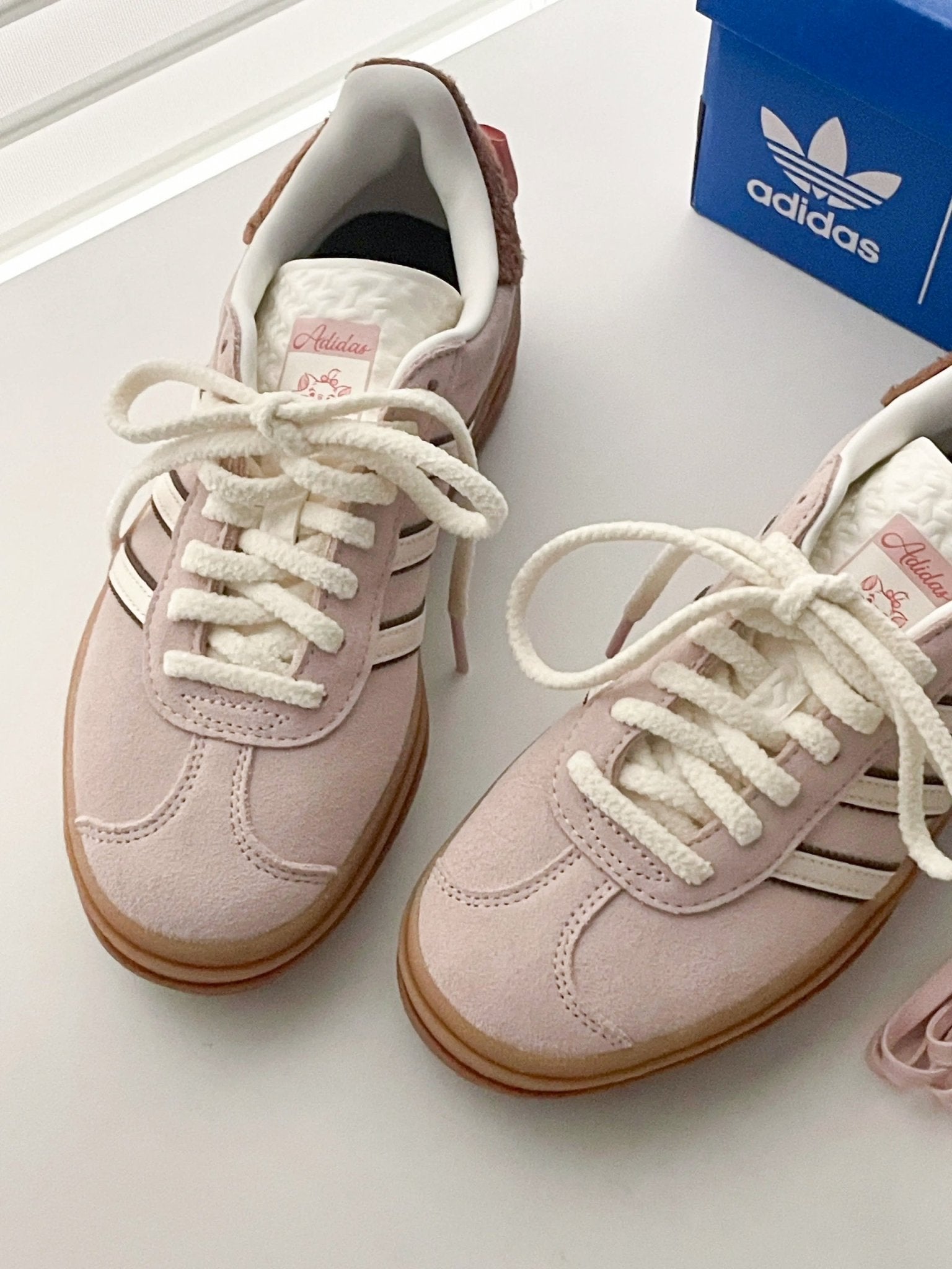 DISNEY X ADIDAS GAZELLE BOLD 摩卡櫻花粉 JR4244 - HADNES