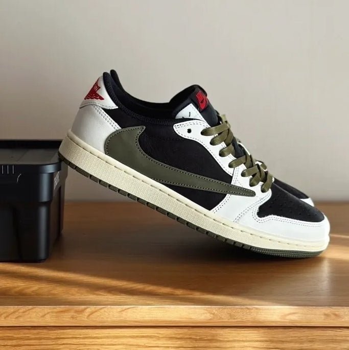 Jordan 1 Retro Low OG SP Travis Scott Olive (W) - HADNUS