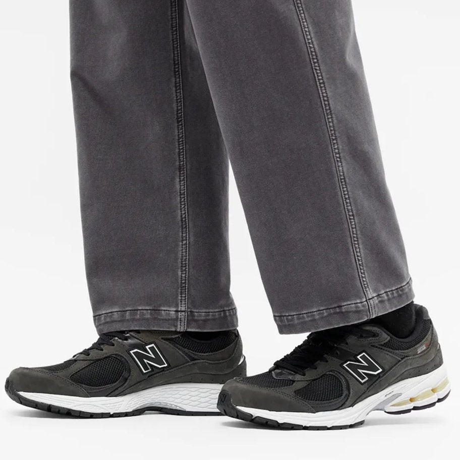 New Balance 2002 Black - HADNUS