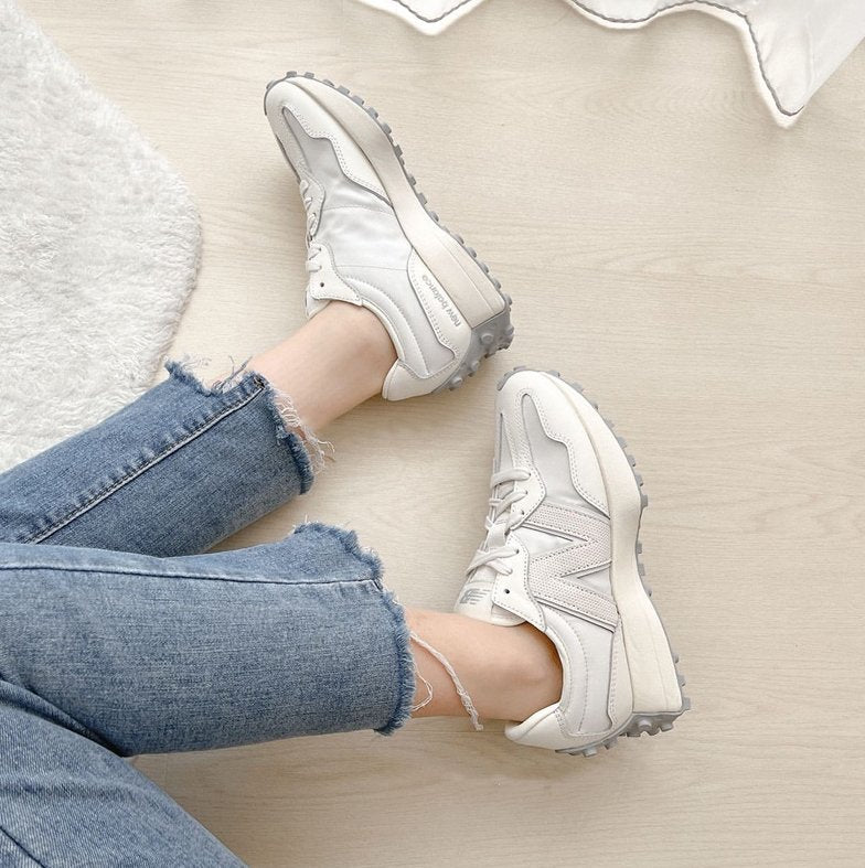 日本限定! New Balance 327 White Pack 杏仁牛奶| HADNES
