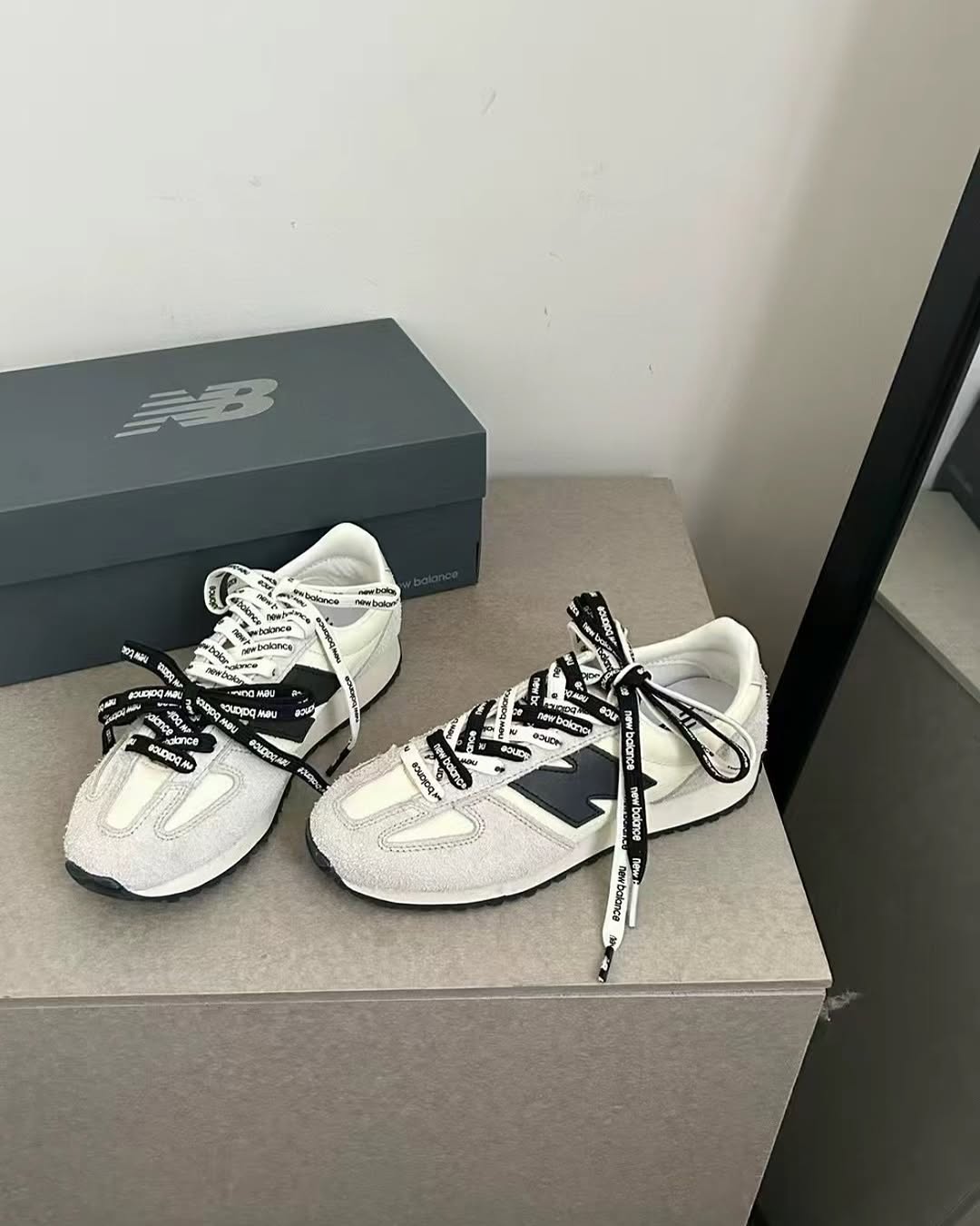 NEW BALANCE 471 Black White - HADNES