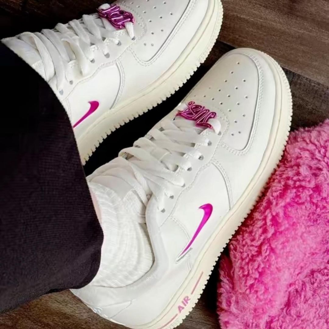 Nike Air Force 1 '07 Coconut Milk & Playful Pink - HADNUS