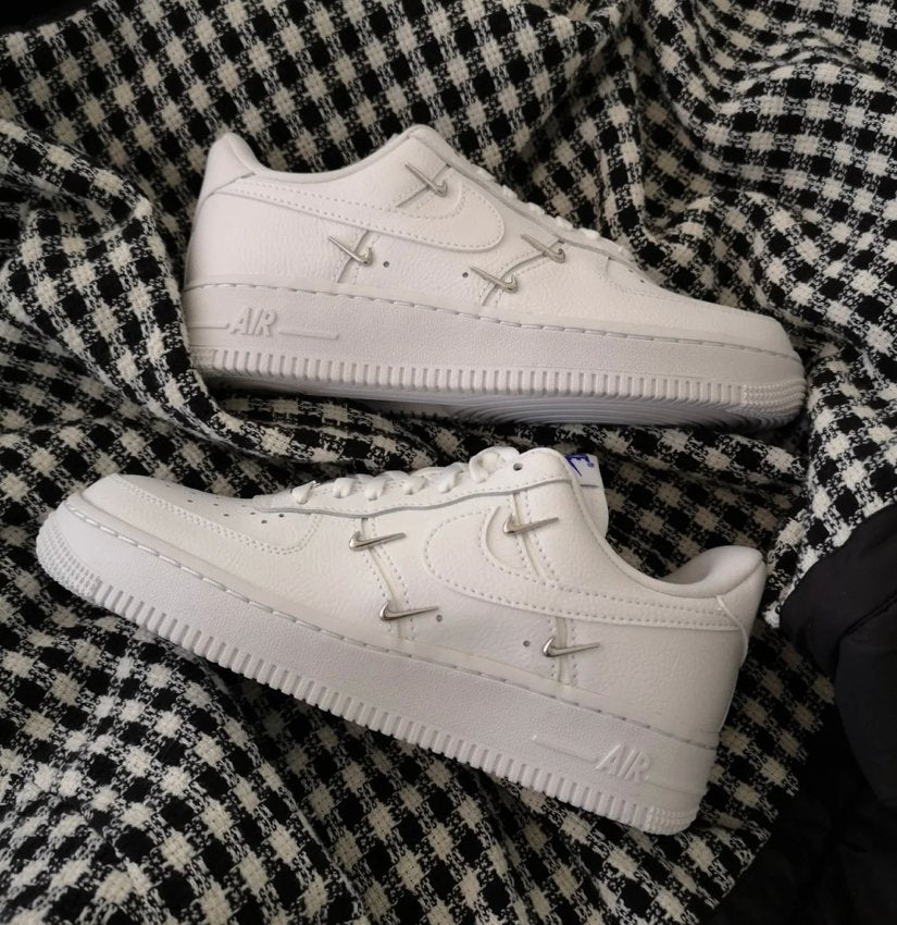 Nike Air Force 1 07 Lx White HADNUS