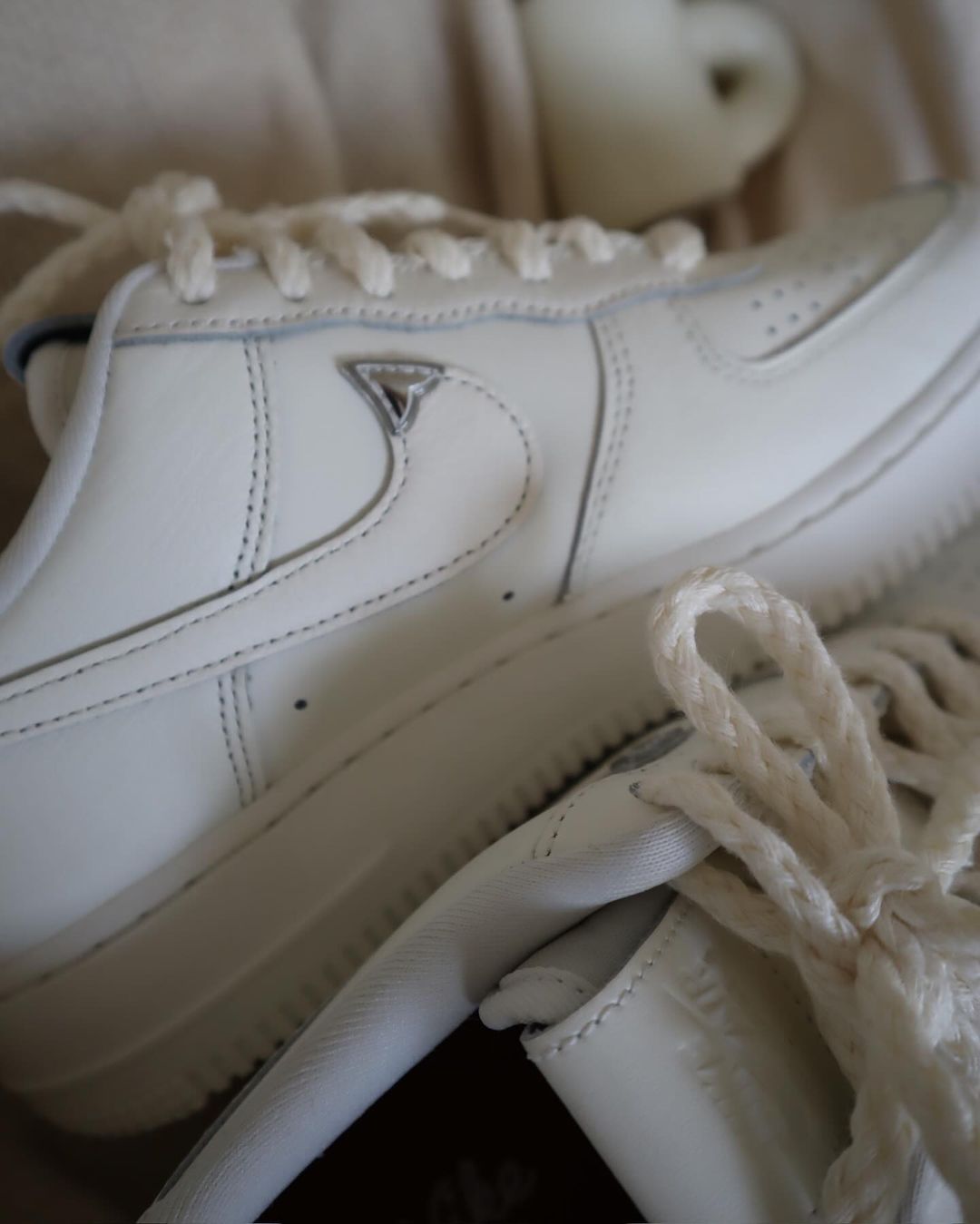 Nike Air Force 1 Low '07 LV8 月光白 - HADNUS