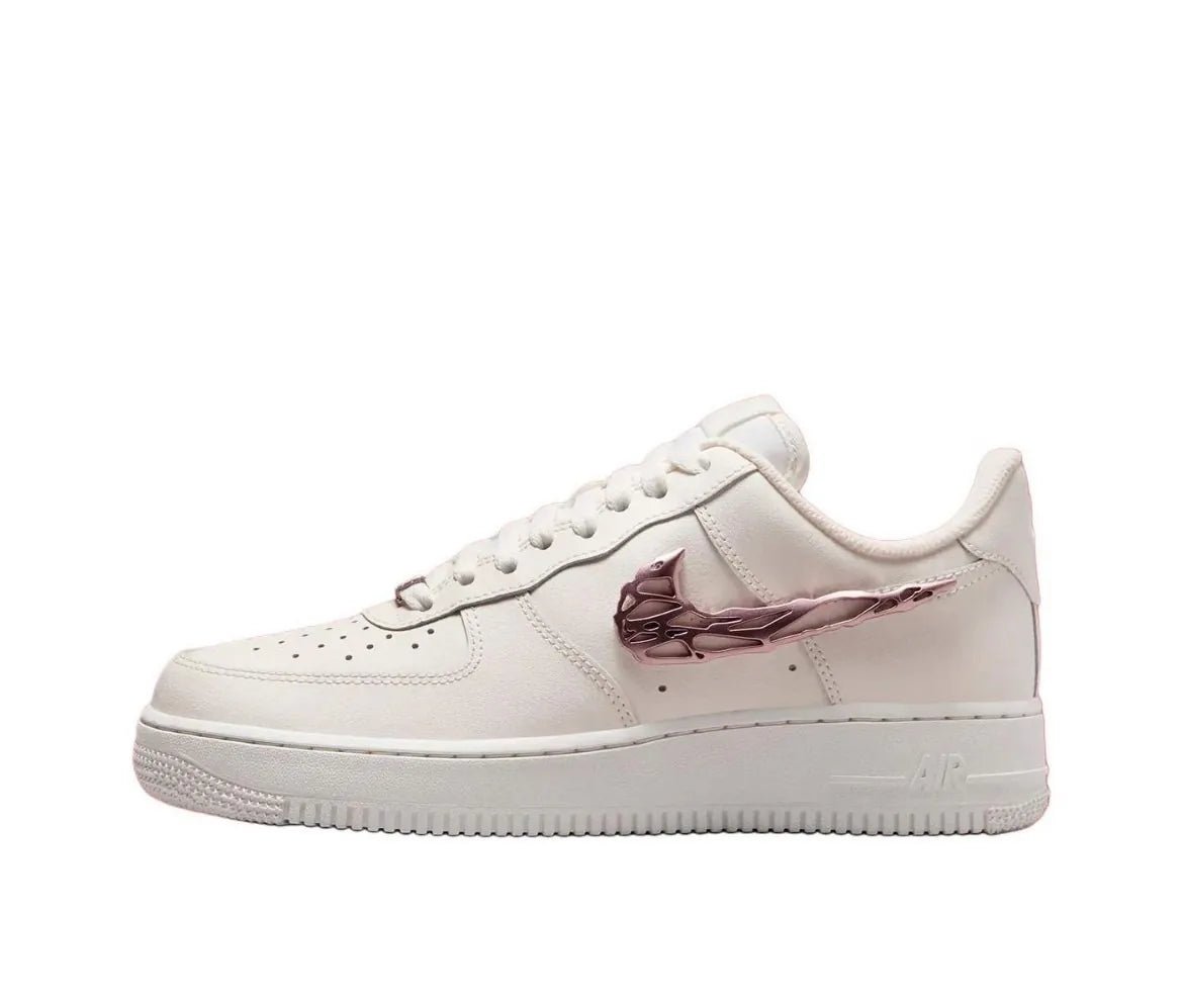 Nike Air Force 1 Low "Molten Swoosh" 液態玫瑰金 - HADNUS