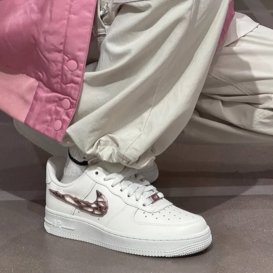 Nike Air Force 1 Low "Molten Swoosh" 液態玫瑰金 - HADNUS