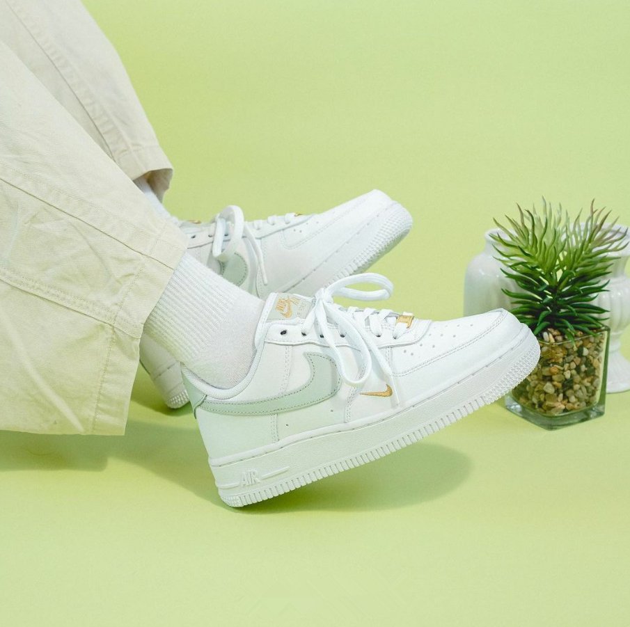 Nike Air Force 1 Low White Grey Gold - HADNUS