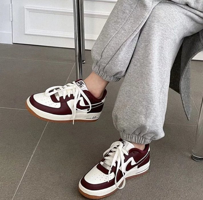 [現貨]Nike Air Force 1 Lv8 酒紅餅乾 - HADNUS