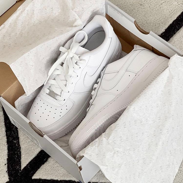 Nike Air Force 1 White - HADNUS