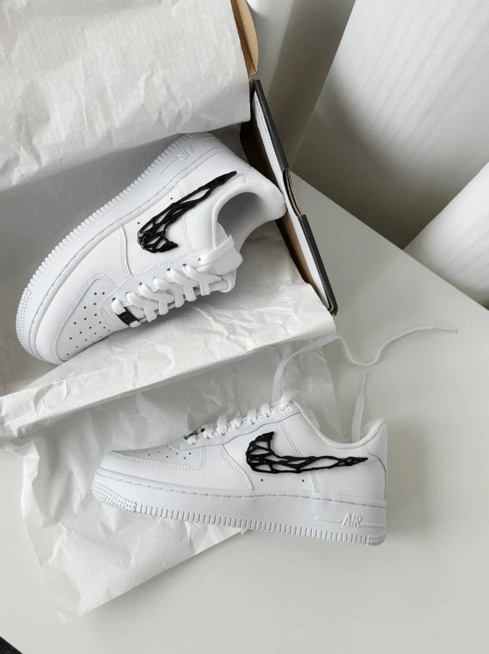 NIKE AIR FORCE 1"LIQUID METAL SWOOSH" 溶解液態黑 - HADNES