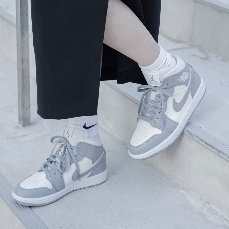 Nike Air Jordan 1 Mid &quot;Grey&quot; - HADNUS