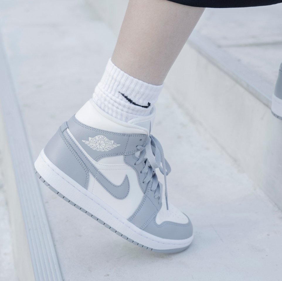 Nike Air Jordan 1 Mid "Grey" - HADNUS