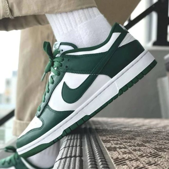 Nike Dunk Low "Varsity Green" - HADNUS