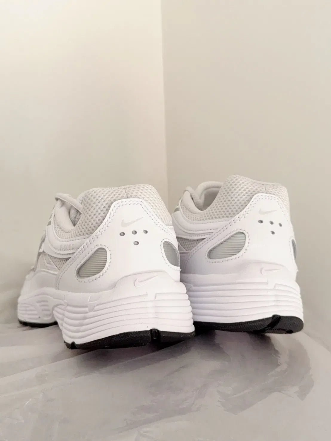 Nike P - 6000 Platinum Tint White - HADNES
