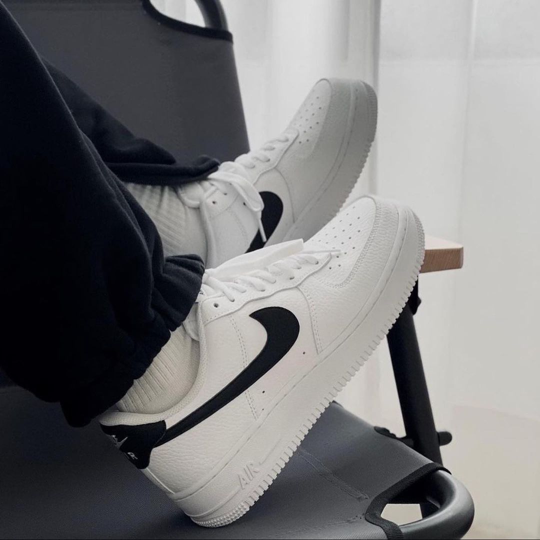 【清倉特惠】Nike W Air Force 1 07 White Black - HADNUS