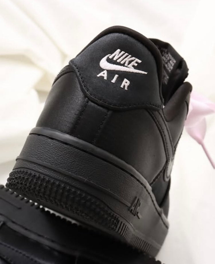 NIKE WMNS AIR AIR FORCE 1 ' 07 LV8 黑粉 - HADNES