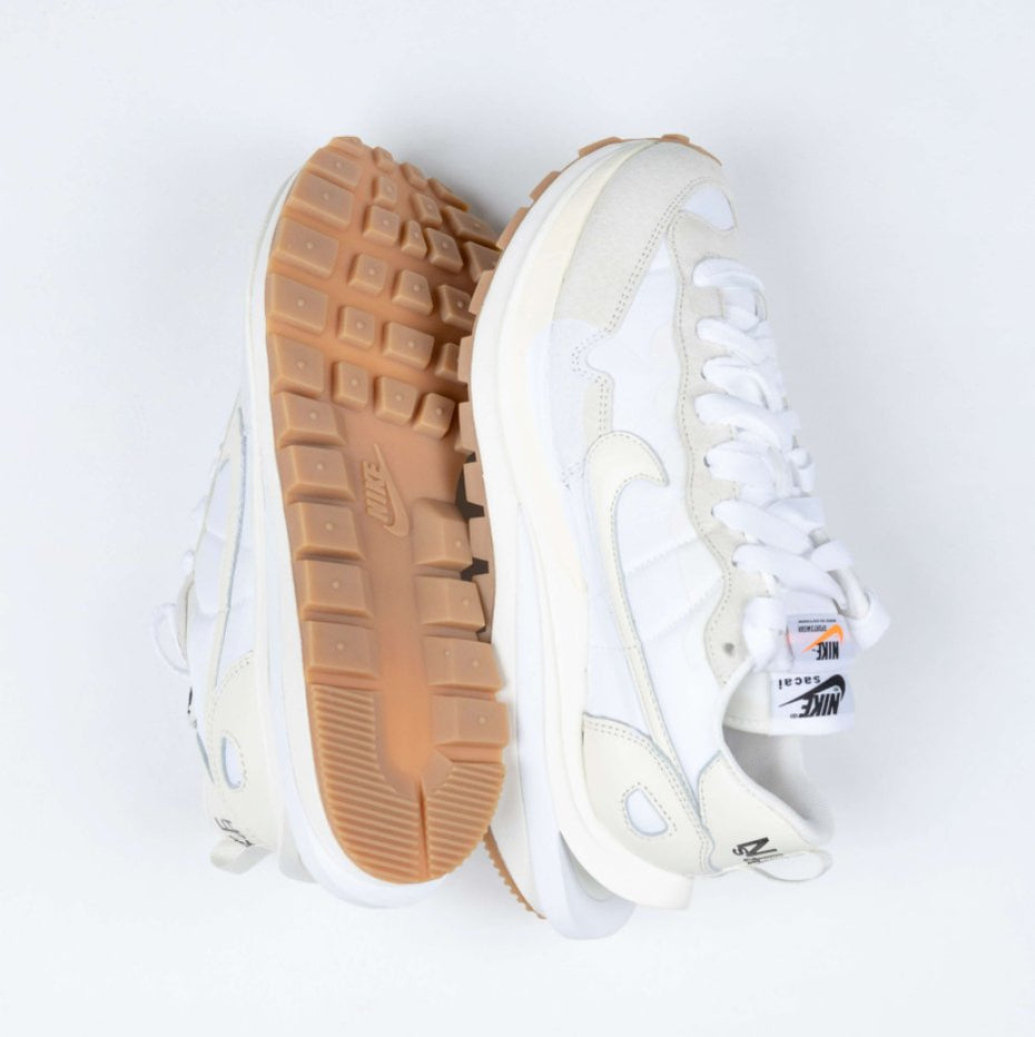 SACAI X NIKE – HADNES SACAI X NIKE – HADNES