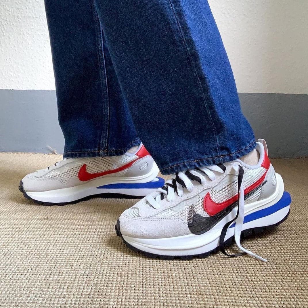 Nike X Sacai Vaporwaffle White Blue - HADNUS