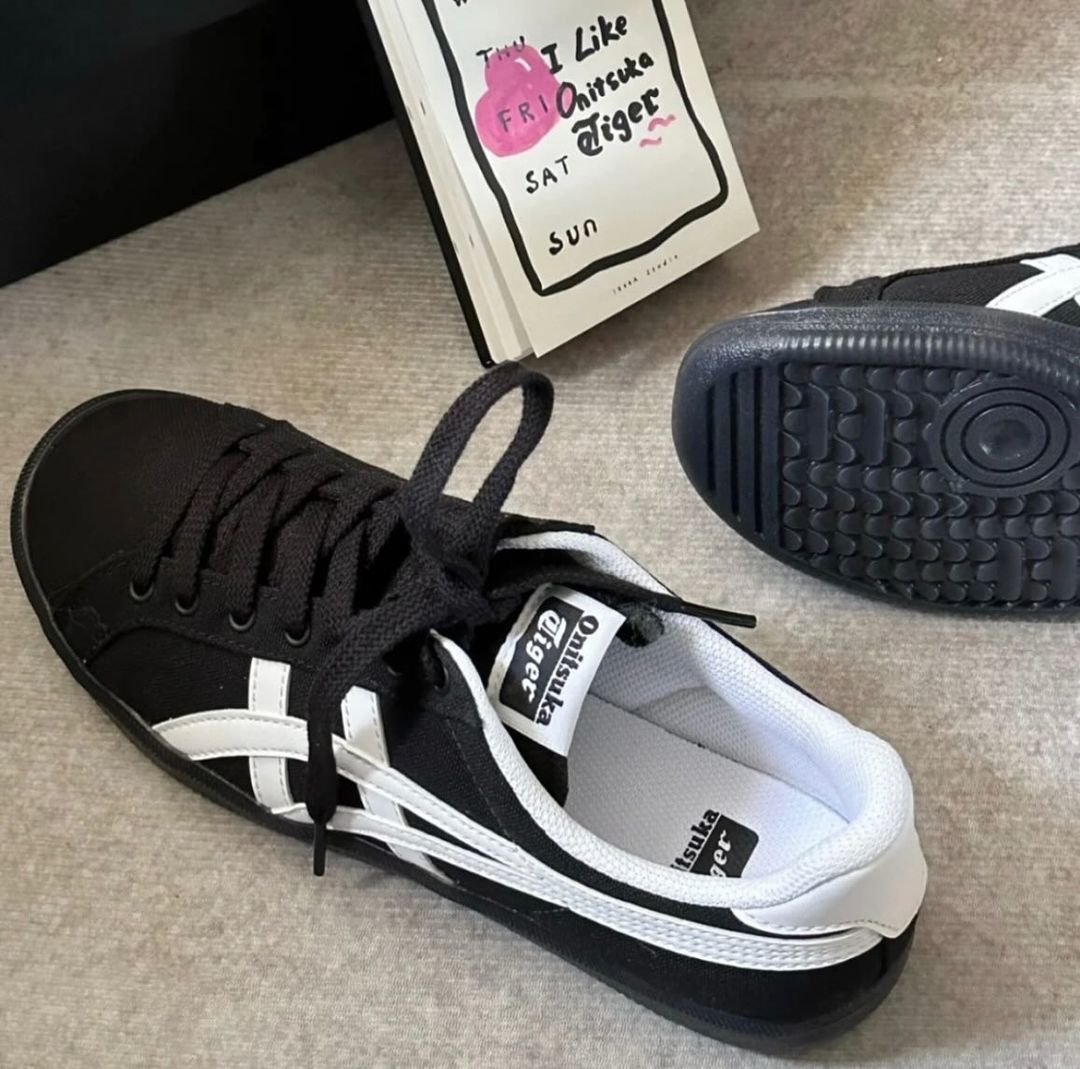 Onitsuka Tiger DD Trainer Black - HADNUS