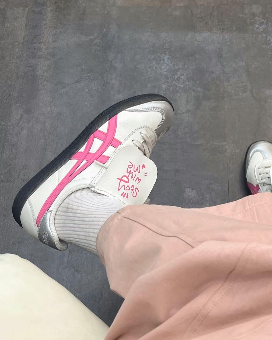 Onitsuka Tiger Tokuten Stay With Me Custom Pink - HADNUS