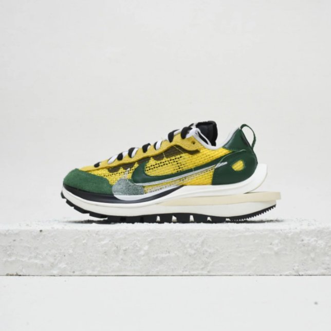 Sacai x Nike VaporWaffle Tour Yellow CV1363 - 700 - HADNUS