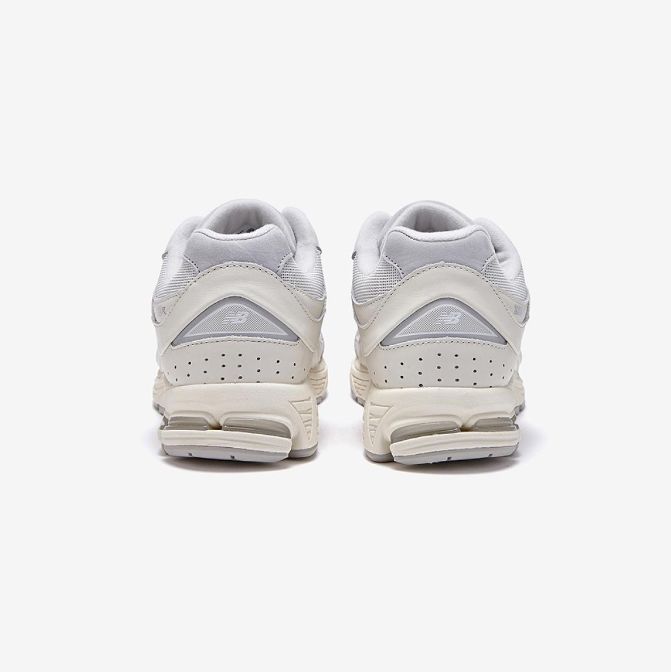 New Balance 2002R White Sea Salt 海鹽白色- HADNUS