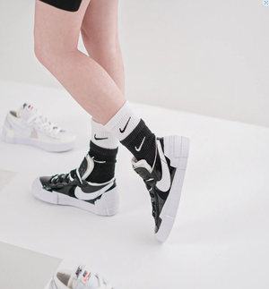 Nike x Sacai Blazer Low 'black Patent'